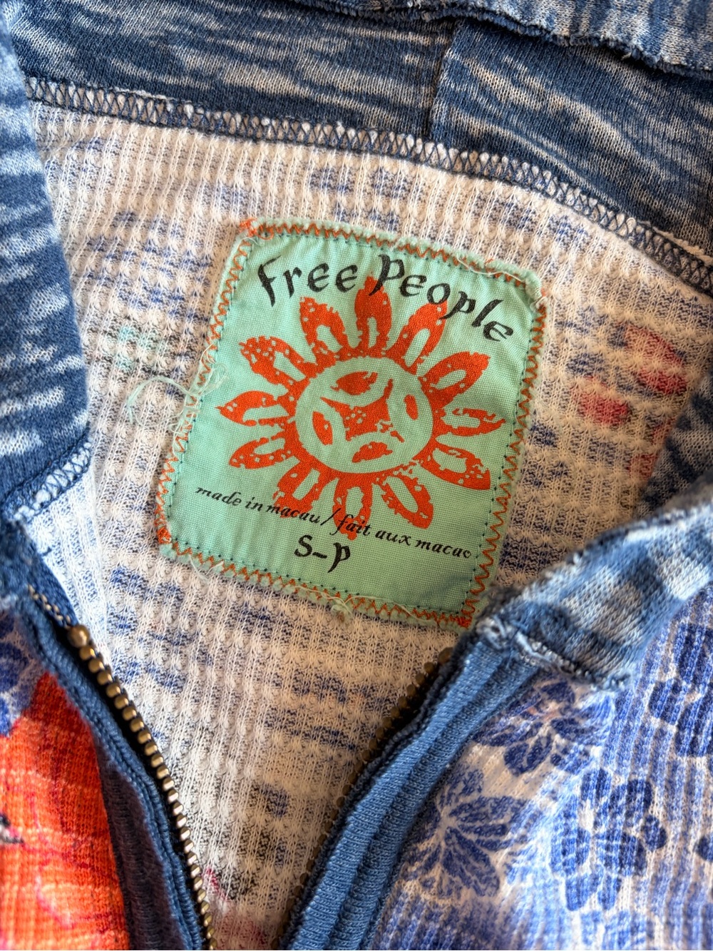 🦋 Free People blue floral 3/4 sleeve thermal zip hoodie Y2K - Picture 2 of 3